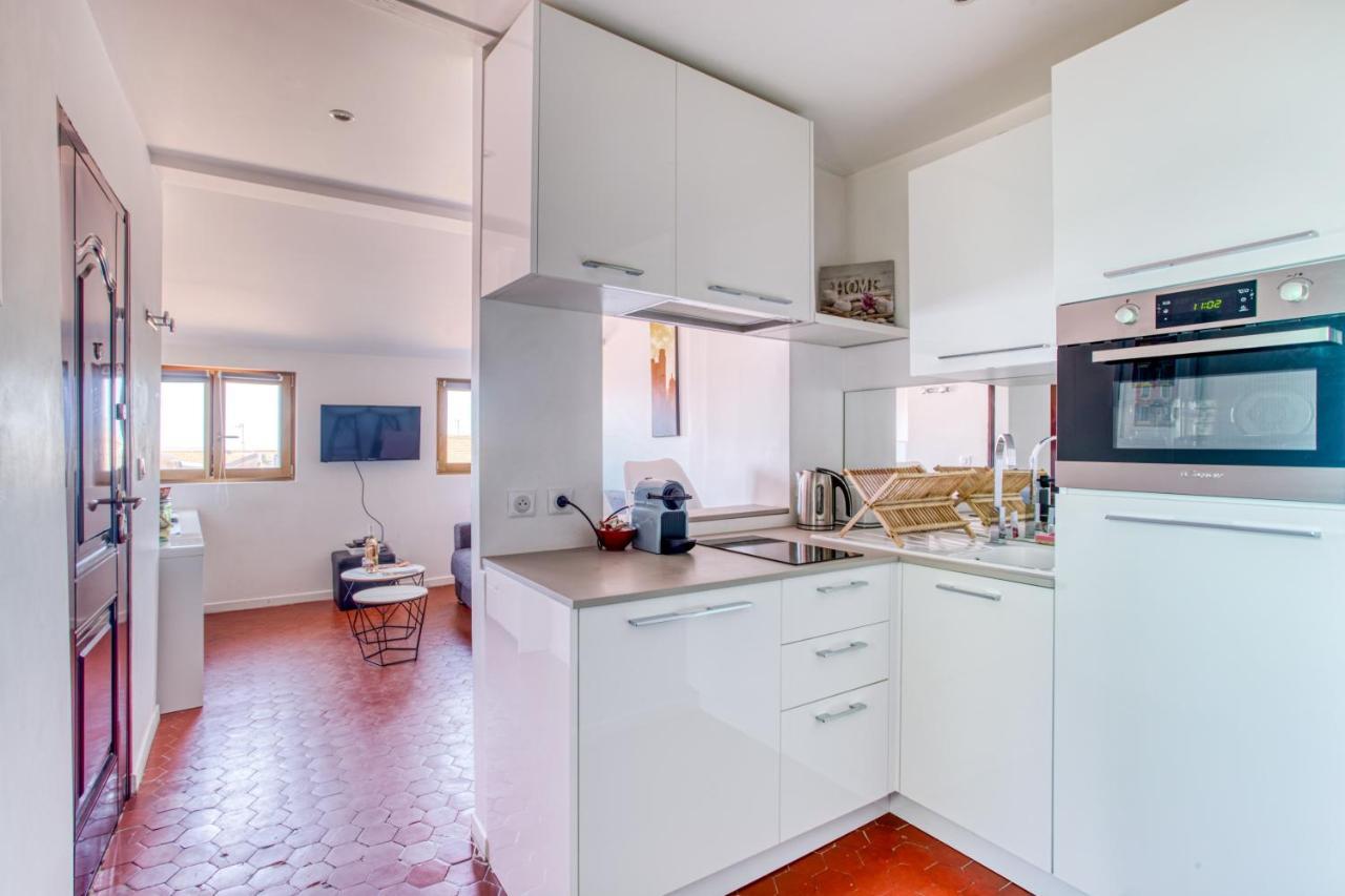 Gilly 4 - Exceptional 2Beds, Sea View, Modern,A/C, Old Town Apartment Nice Bagian luar foto